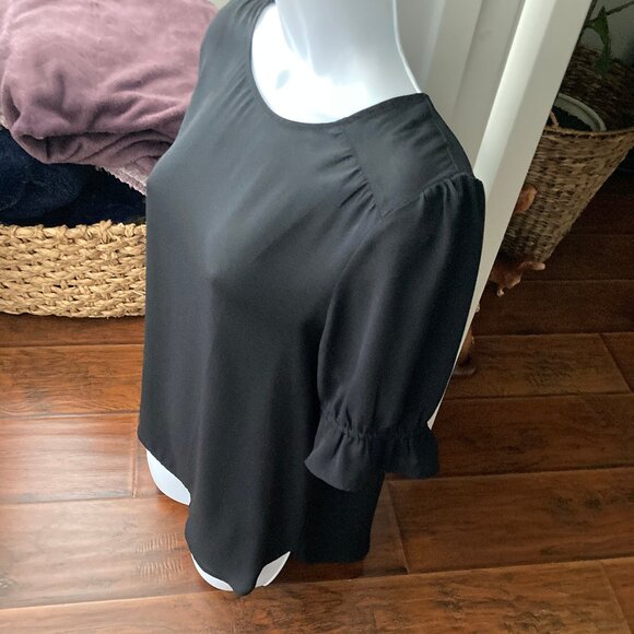 Loft Black Short Sleeve Blouse Large - Picture 4 of 7